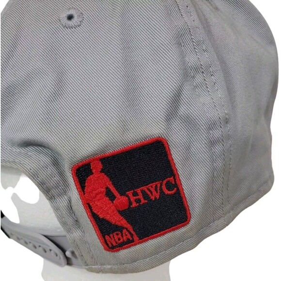 Chicago Bulls HWC SnapBack Hat Cap 9Fifty New Era Windy City Gray Red Logo - Picture 4 of 14